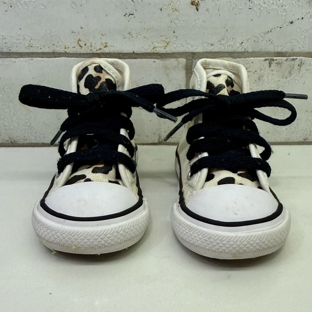Converse Chuck Taylor All Star Toddler Size 4 Egret Black Leopard High Tops EUC